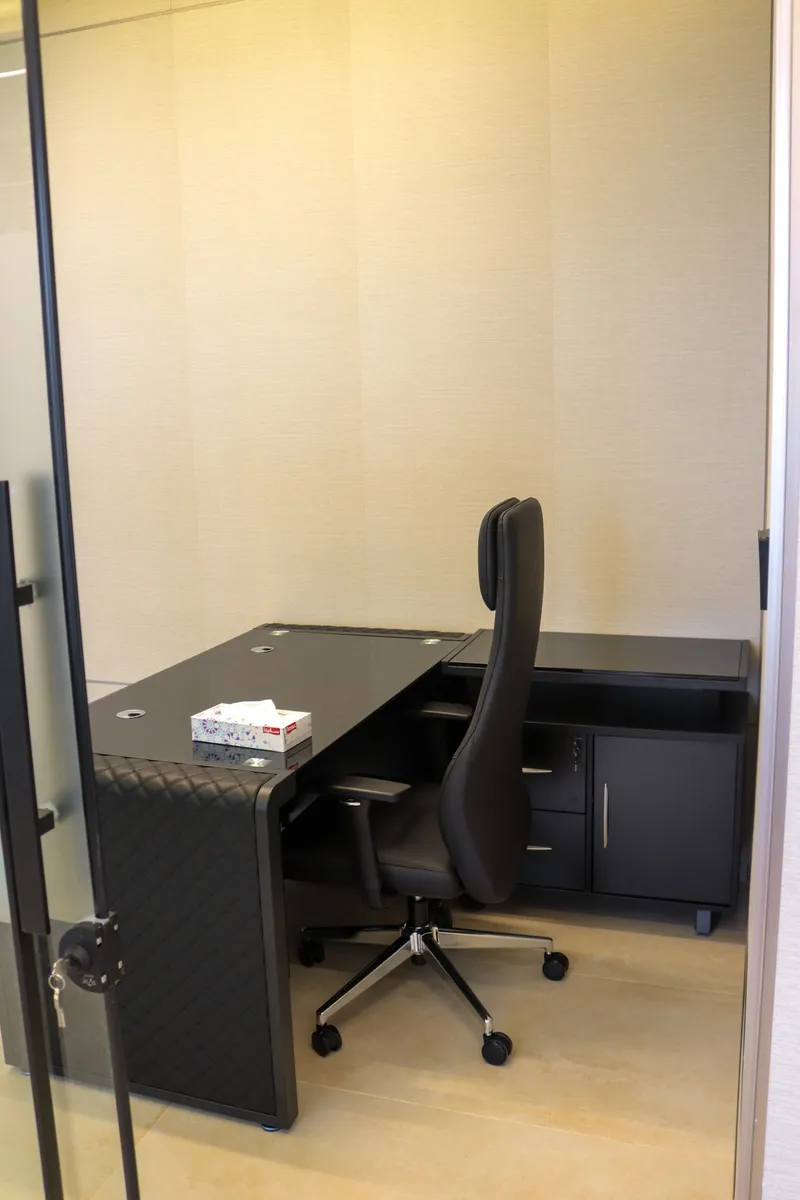 Office 60 · desk, swivel chair and side cabinet with drawers